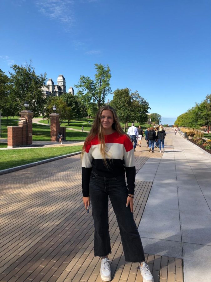 Carlisle West (‘21) on the main  
pathway of Syracuse University during a college tour.