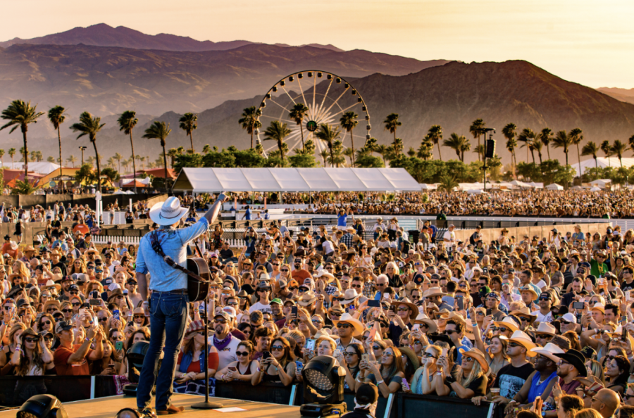 View from Main Stage at Stagecoach of the audience. (Courtesy of Erik Voake)