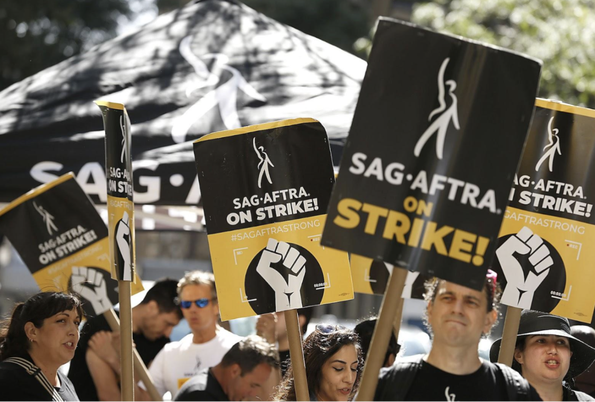 SAG-AFTRA Approves Deal With Studios to End Strike