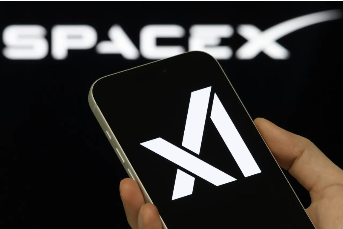 Elon Musk Merges SpaceX with Startup xAI